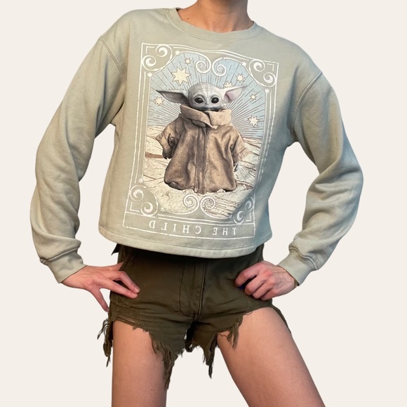 Star Wars Baby Yoda Crop Top 💕 - Picture 3 of 6